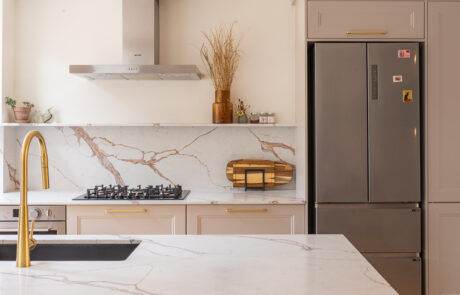 PGK Signature Polar White Dark Oak Quartz Contemporary Kitchen Chelsea PGK Signature Polar White & Dark Oak Quartz Contemporary Kitchen