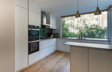 PGK Focus Anthracite Light Oak Veneer Contemporary Kitchen Putney PGK Focus Anthracite & Light Oak Veneer Contemporary Kitchen