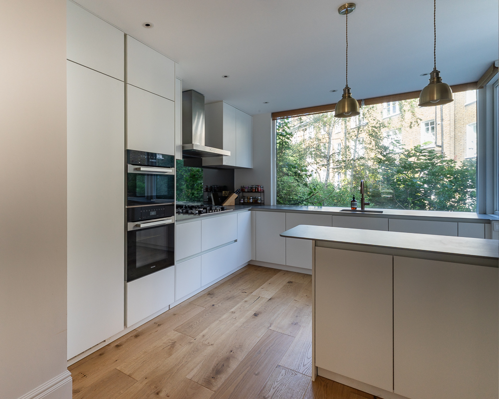 PGK Focus Anthracite Light Oak Veneer Contemporary Kitchen Putney PGK Focus Anthracite & Light Oak Veneer Contemporary Kitchen