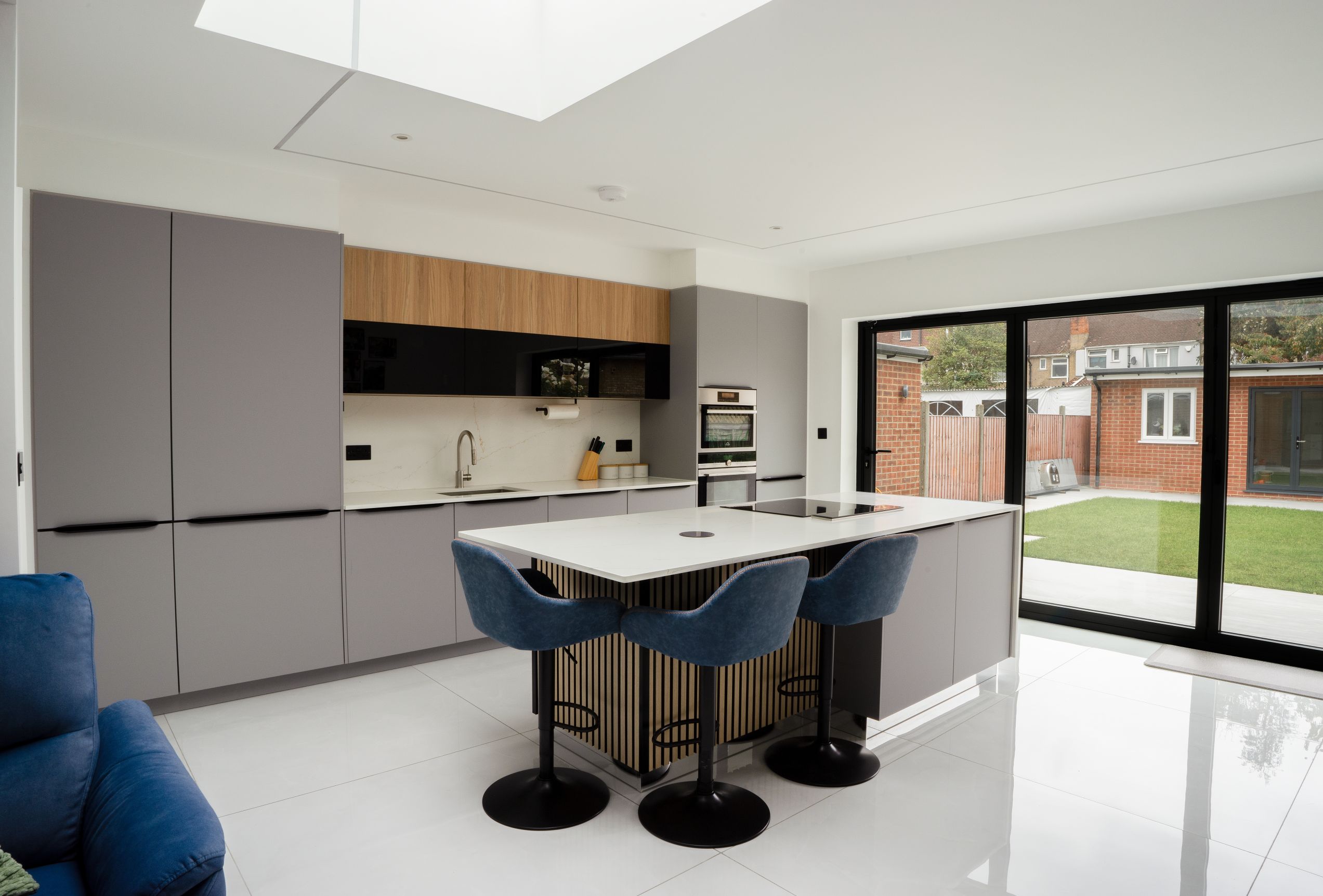 PGK Focus Cashmere Matt & Brass Profile Contemporary Kitchen