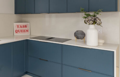 PGK Marine Blue Matte Polar White Focus Kitchen Chiswick PGK Marine Blue Matte & Polar White Focus Kitchen