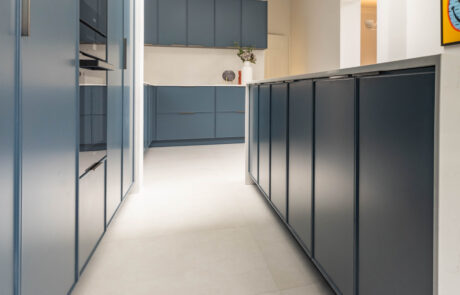 PGK Marine Blue Matte Polar White Focus Kitchen Chiswick PGK Marine Blue Matte & Polar White Focus Kitchen