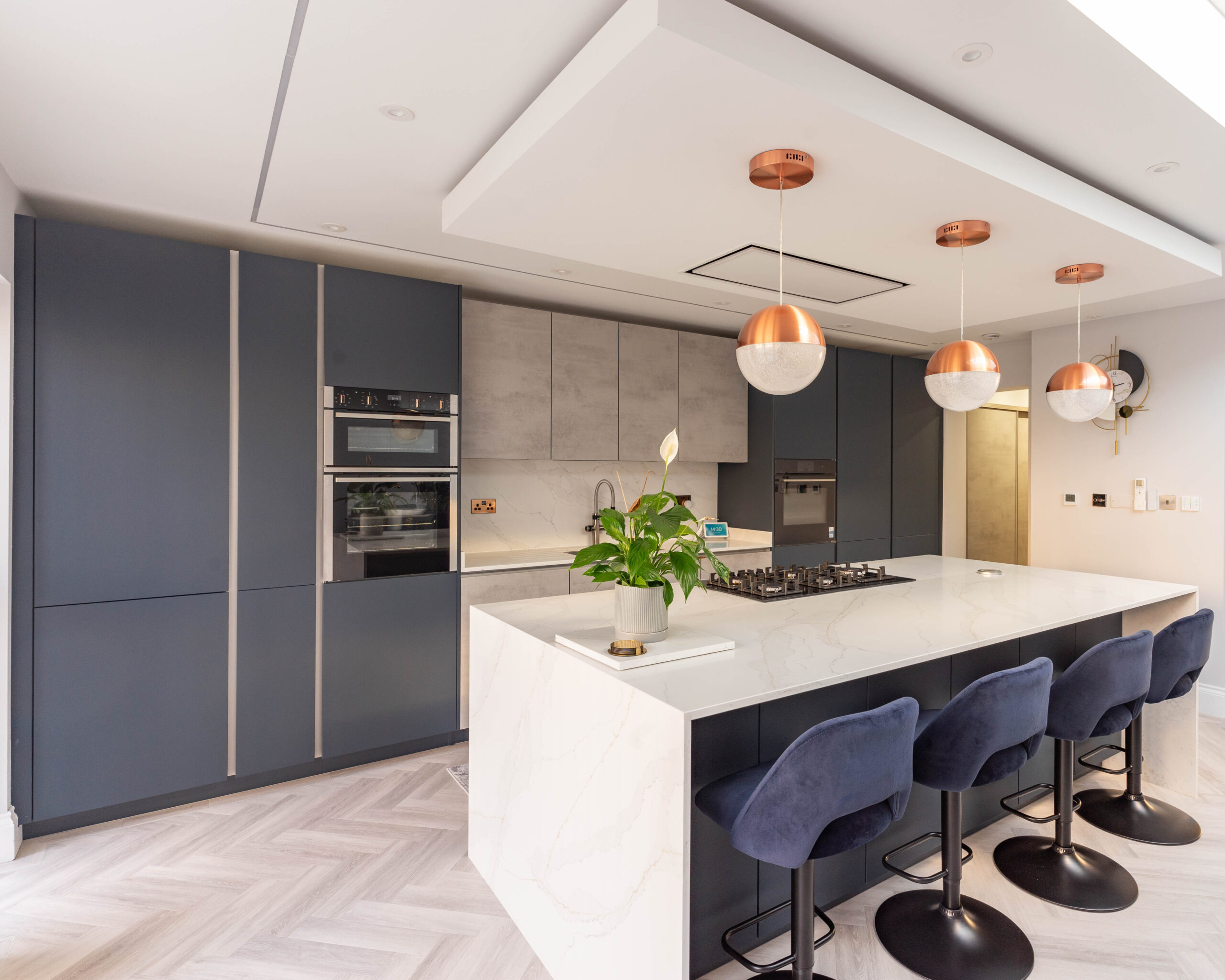 PGK Marine Focus Calacatta Gold Quartz Contemporary Kitchen Barnes PGK Marine Focus & Calacatta Gold Quartz Contemporary Kitchen