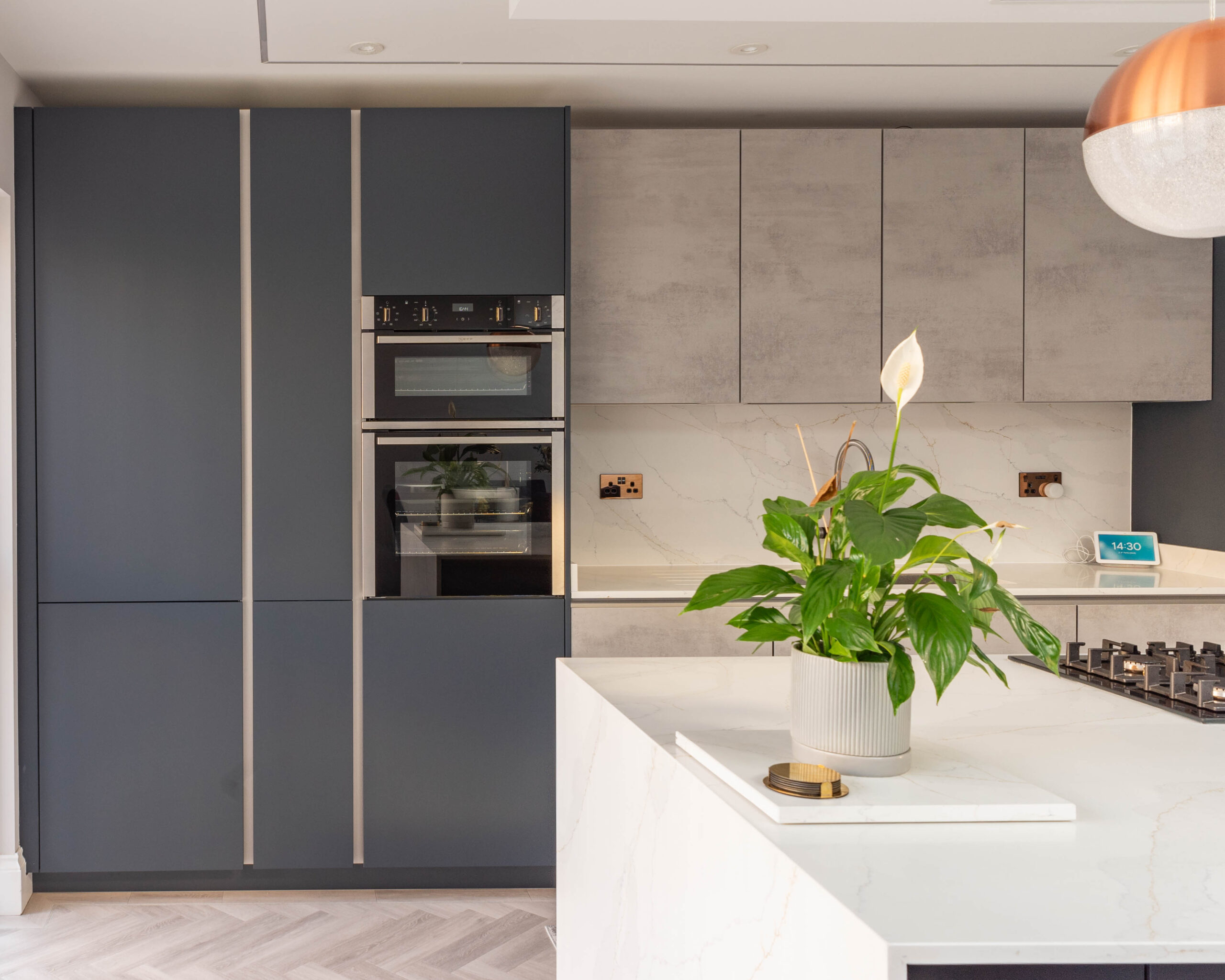 PGK Marine Focus Calacatta Gold Quartz Contemporary Kitchen Barnes PGK Marine Focus & Calacatta Gold Quartz Contemporary Kitchen