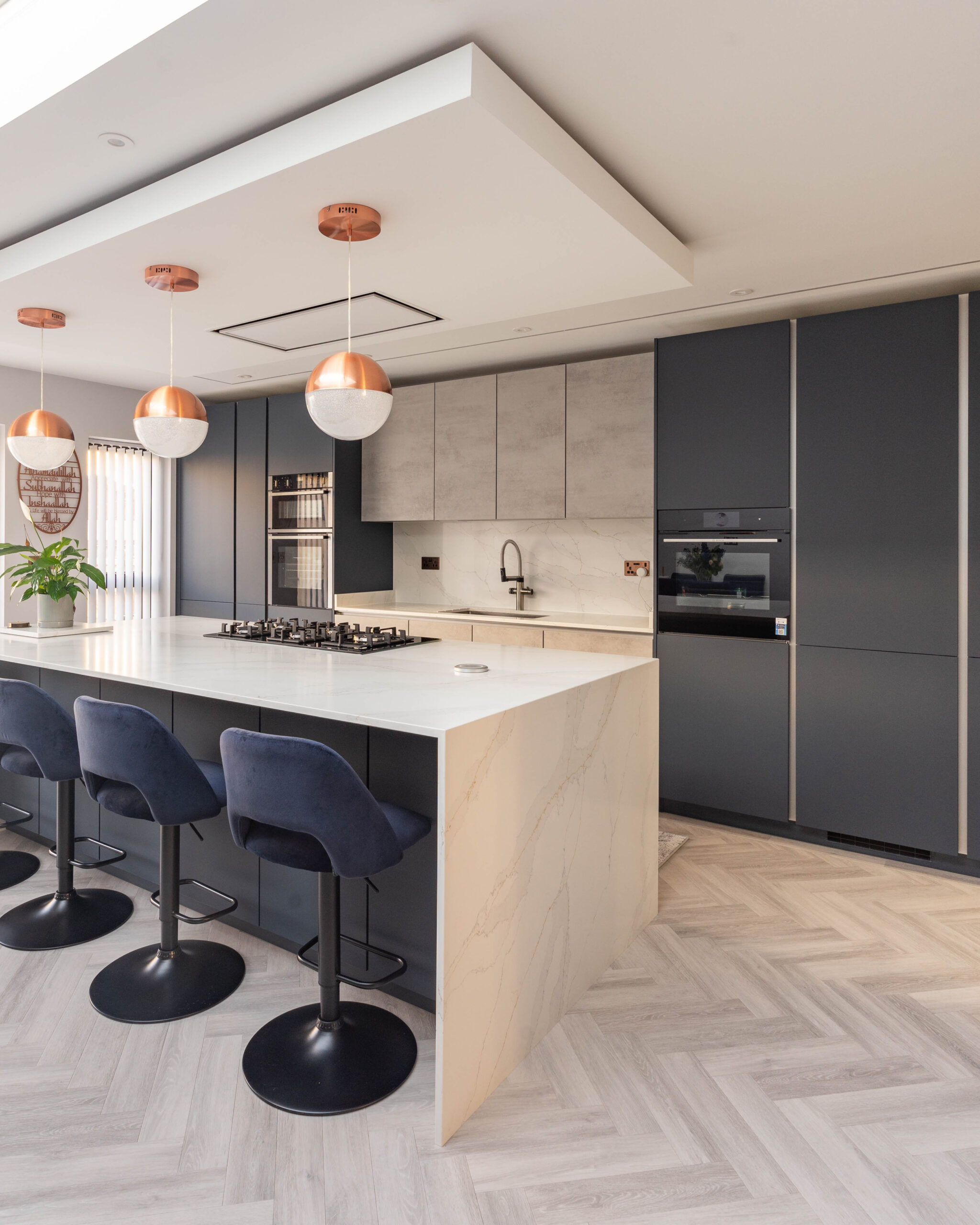 PGK Marine Focus Calacatta Gold Quartz Contemporary Kitchen Barnes PGK Marine Focus & Calacatta Gold Quartz Contemporary Kitchen