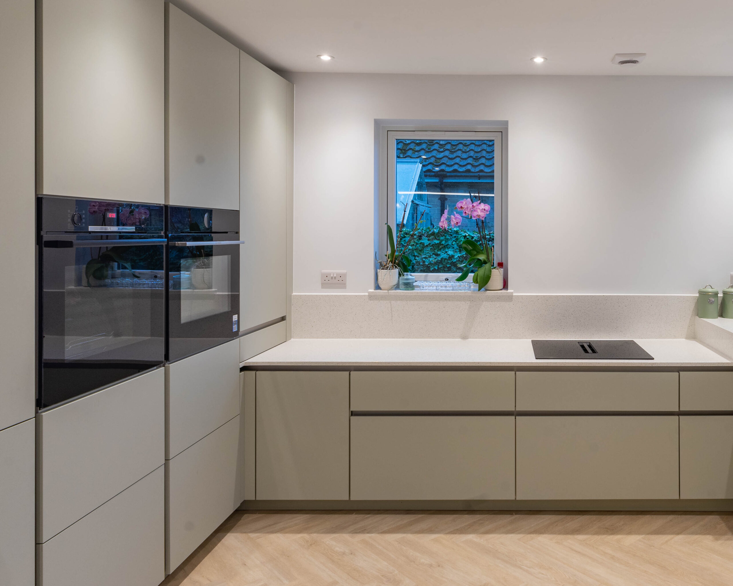 PGK Focus Sage Matt & Quartz Sparkle Contemporary Kitchen