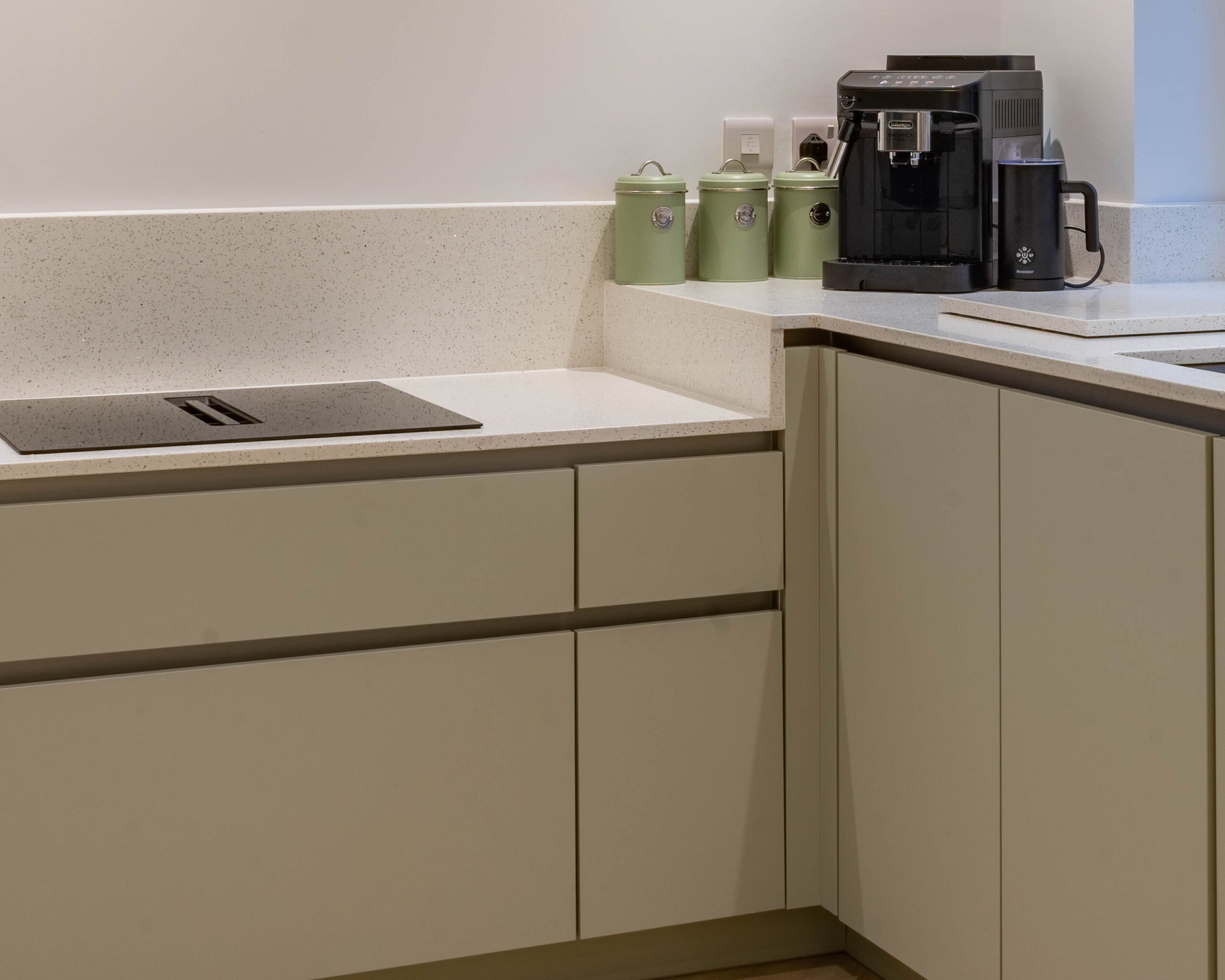 PGK Focus Sage Matt Quartz Sparkle Contemporary Kitchen Twickenham PGK Focus Sage Matt & Quartz Sparkle Contemporary Kitchen