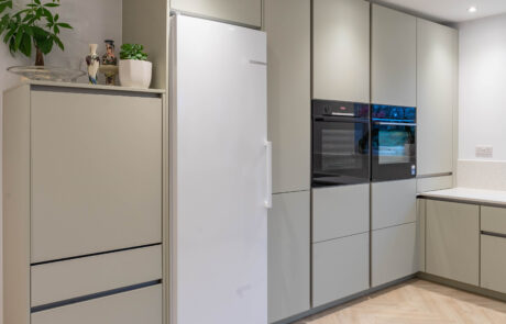 PGK Focus Sage Matt & Quartz Sparkle Contemporary Kitchen