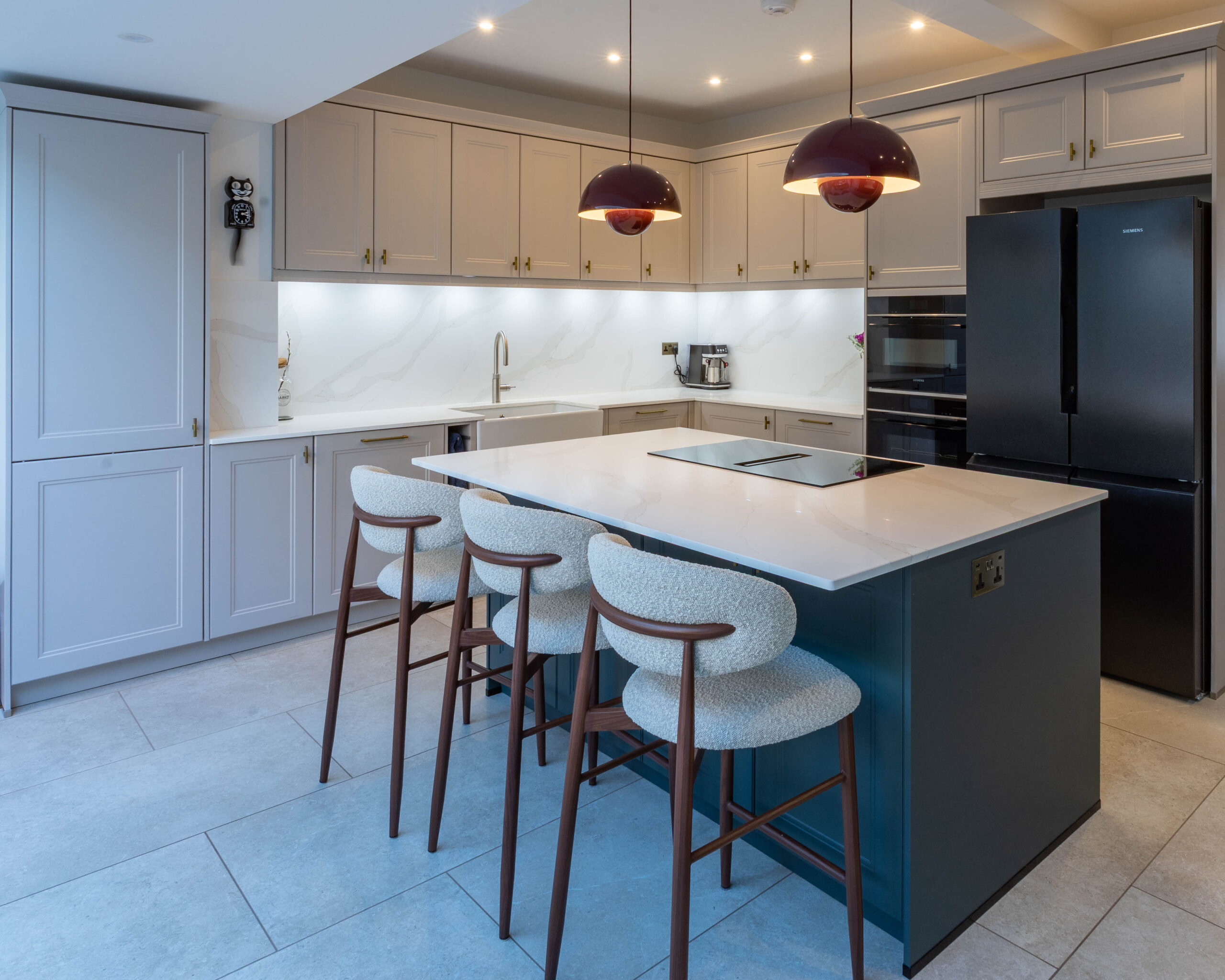 PGK Charcoal Focus & Light Oak Accent Contemporary Kitchen