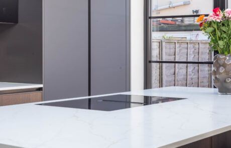 PGK Focus Polar White Integrated Oak Contemporary Kitchen Notting Hill PGK Focus Polar White & Integrated Oak Contemporary Kitchen