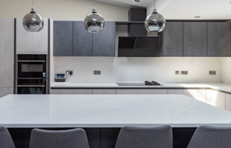 PGK Graphite & Cashmere Signature Quartz Contemporary Kitchen