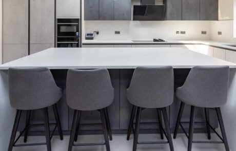 PGK Graphite & Cashmere Signature Quartz Contemporary Kitchen