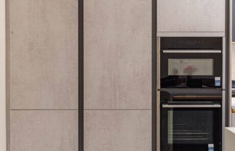 PGK Graphite & Cashmere Signature Quartz Contemporary Kitchen