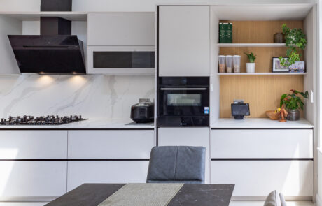 PGK Cashmere Matt Carrara Focus Contemporary Kitchen Barnes PGK Cashmere Matt & Carrara Focus Contemporary Kitchen