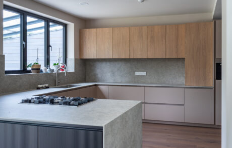 PGK Cashmere Shaker Oak Accent Artisan Traditional Kitchen Wimbledon PGK Cashmere Shaker & Oak Accent Artisan Traditional Kitchen