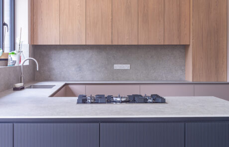 PGK Cashmere Shaker Oak Accent Artisan Traditional Kitchen Wimbledon PGK Cashmere Shaker & Oak Accent Artisan Traditional Kitchen