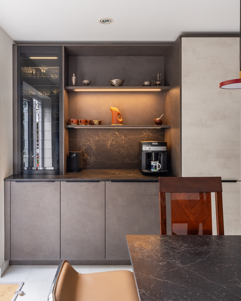 PGK Forest Green Shaker Calacatta Artisan Traditional Kitchen Kew PGK Forest Green Shaker & Calacatta Artisan Traditional Kitchen